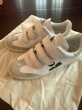 Isabel Marant Kids White Sneakers with Black Logo